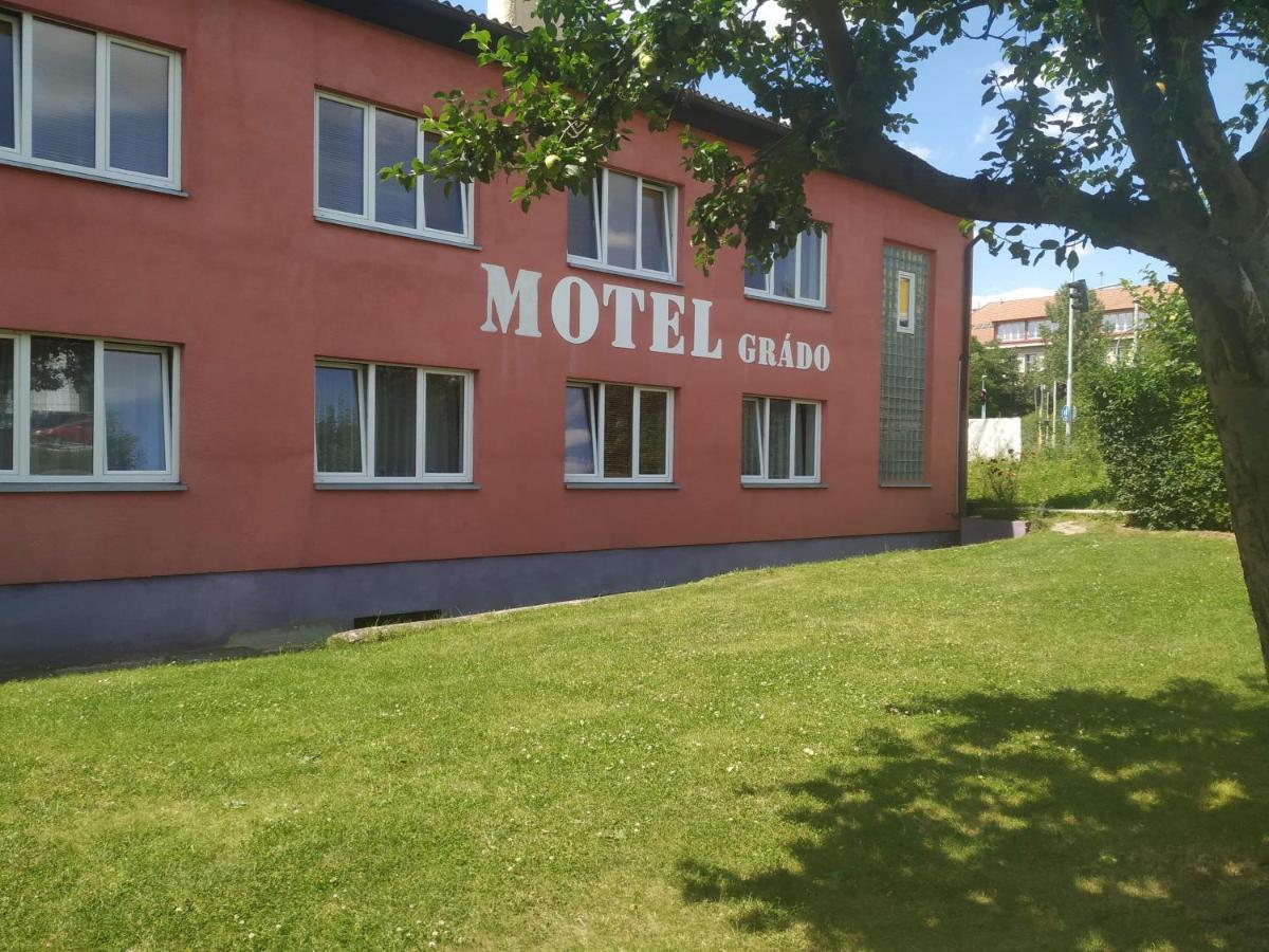 Motel Grádo Praga Exterior foto