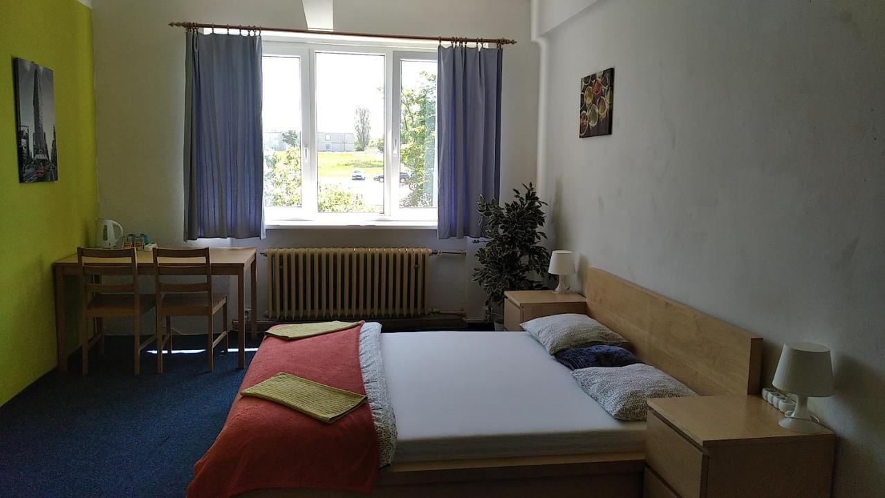 Motel Grádo Praga Habitación foto