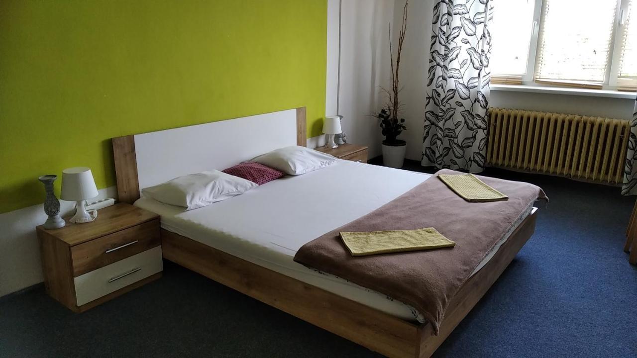 Motel Grádo Praga Habitación foto